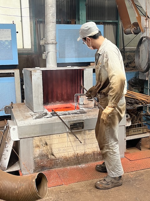 酸化を防ぐソルトバス炉による高品質な熱処理は上島熱処理の得意技