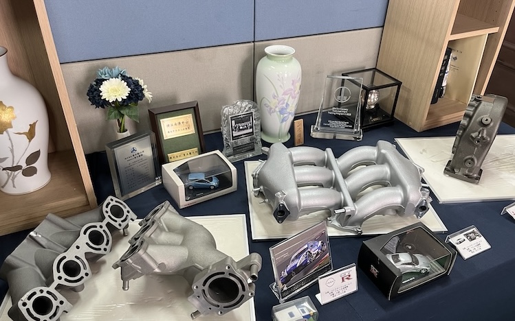 青木製作所の吸排気部品は日産の全国の工場へ供給されていた
