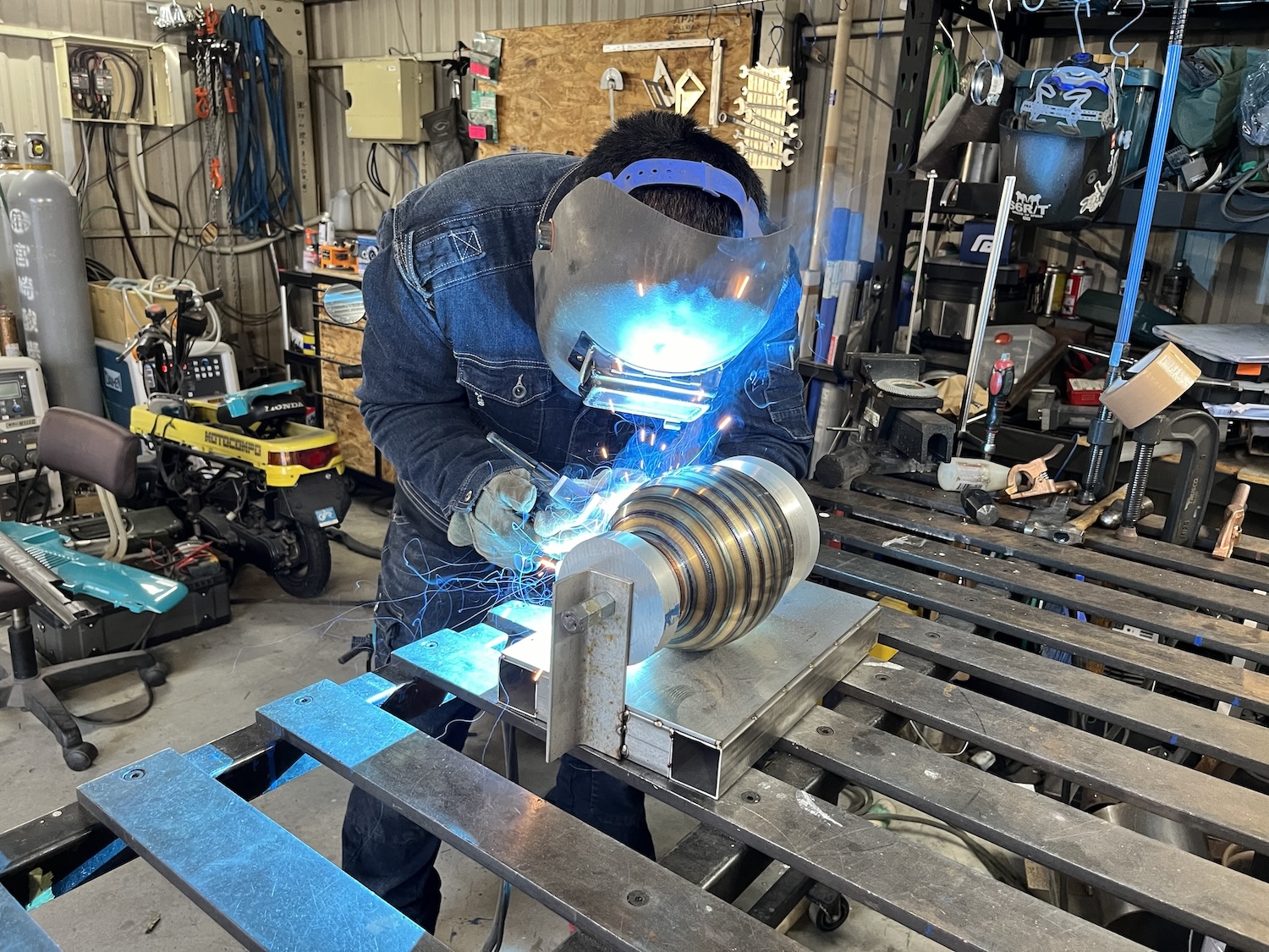 METALWORKS TAKAOKAは工場というより工房